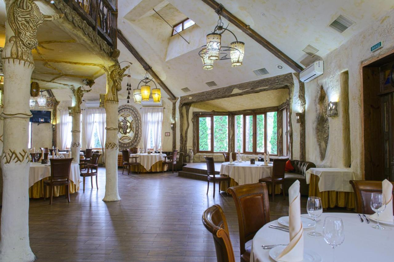 Трипільське Сонце Hotel Podgortsy  Екстериор снимка