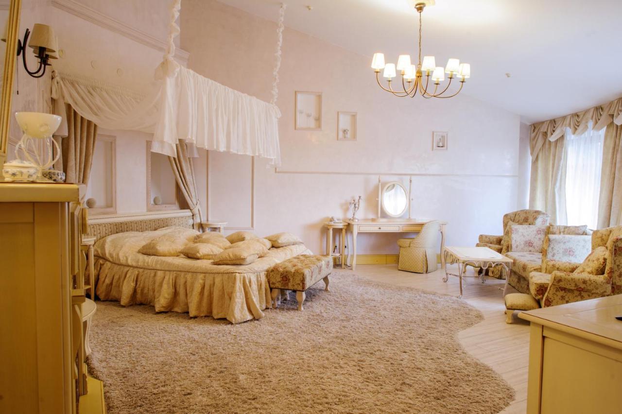 Трипільське Сонце Hotel Podgortsy  Екстериор снимка