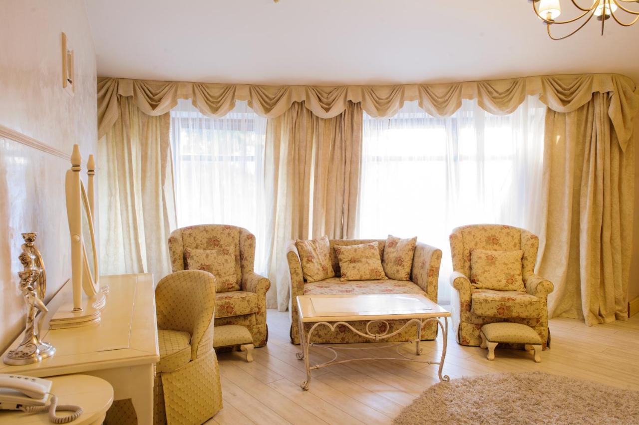 Трипільське Сонце Hotel Podgortsy  Екстериор снимка