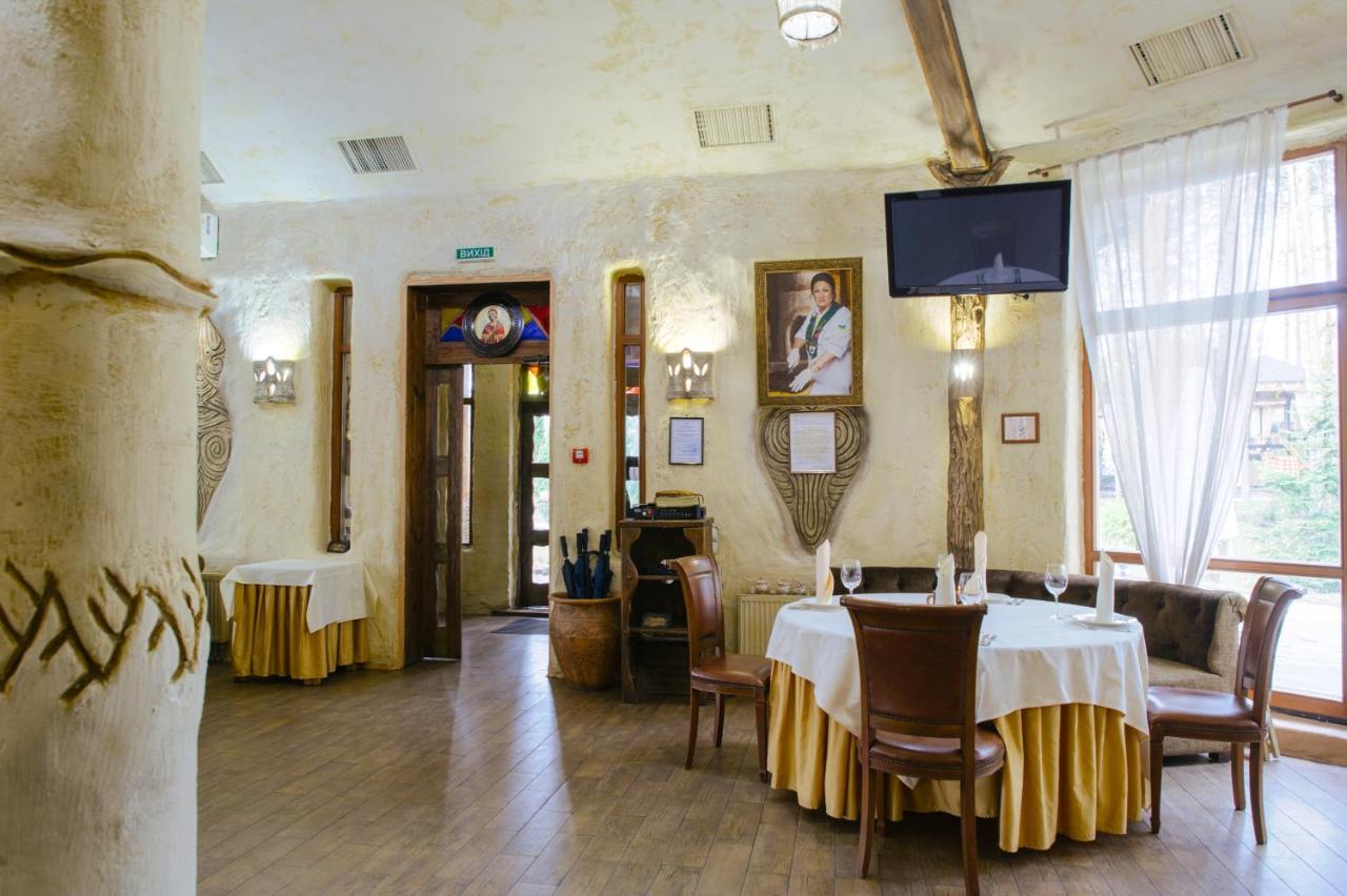 Трипільське Сонце Hotel Podgortsy  Екстериор снимка